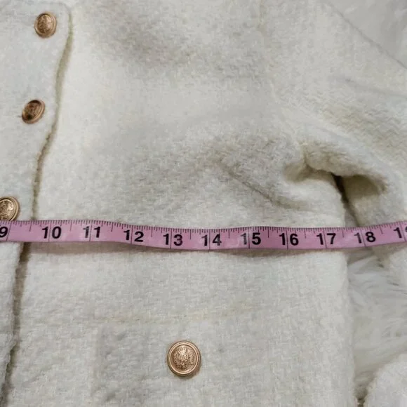 Luxelim Ivory Classic Boucle Wool Tweed Gold Tone Buttons Cropped Jacket Size XS - Picture 12 of 14